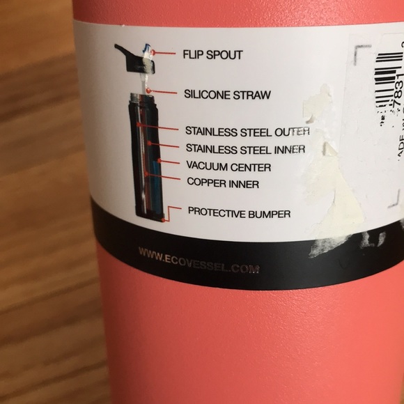 The Summit Ecovessel Trimax insulated water bottle. - Picture 4 of 7